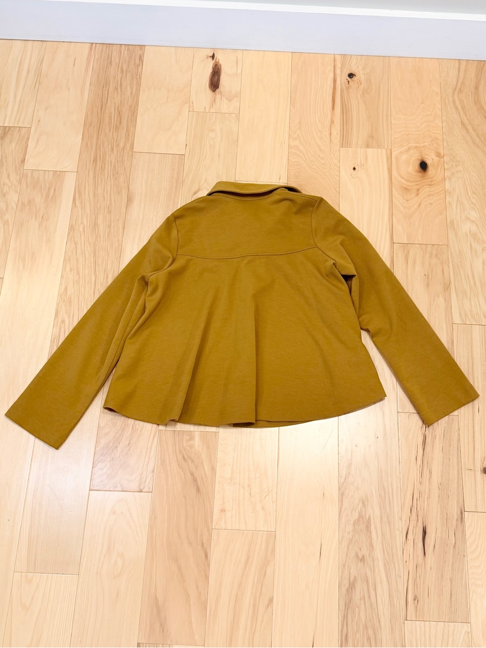 NWT COS Women’s Flared Cotton-Jersey Polo Shirt - Picture 3 of 5